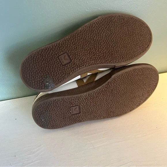 Veja Volley Sneakers Size 8 Cream and Tan Sneakers - Picture 7 of 8